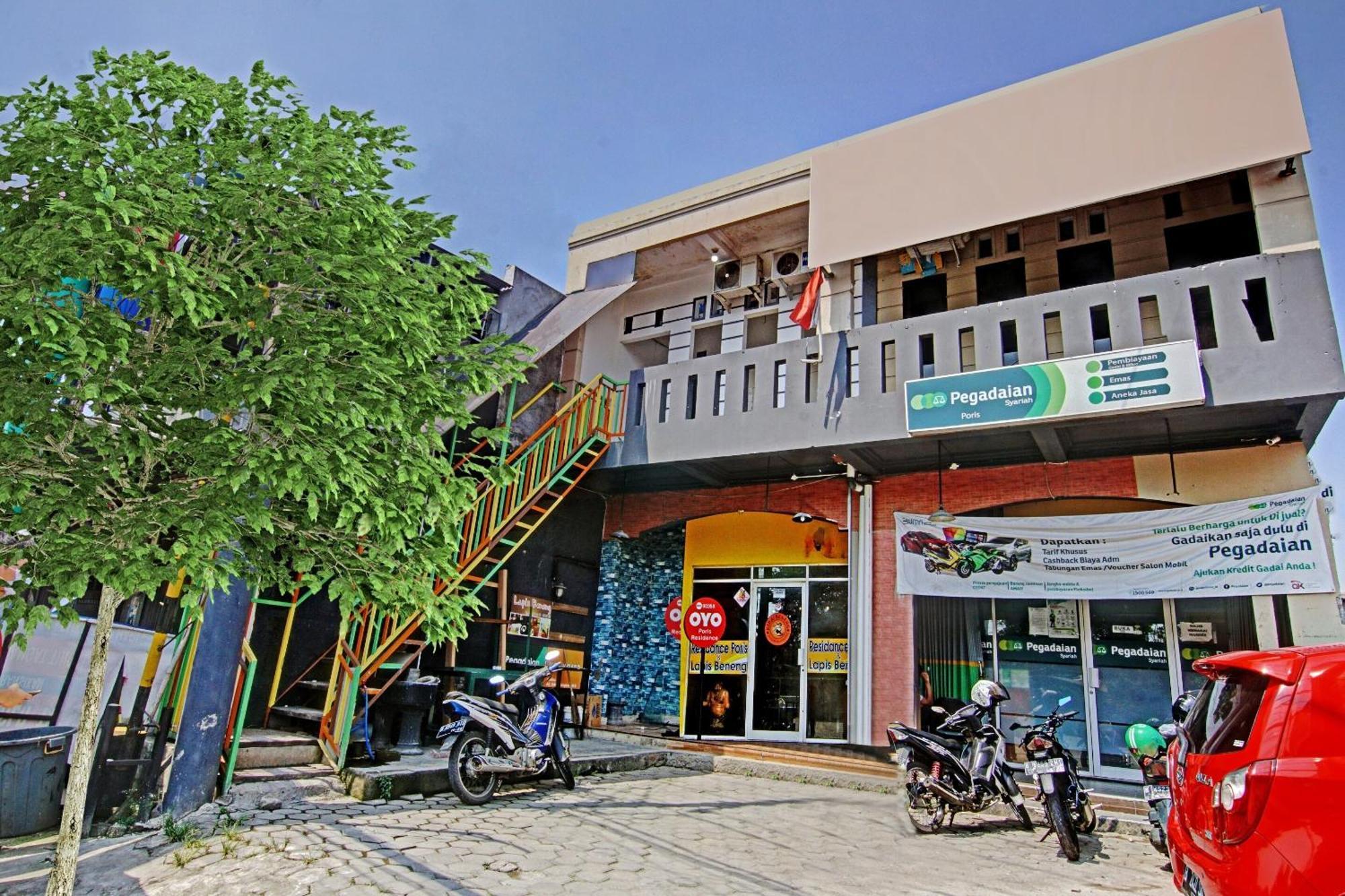库尔科斯特伊斯兰酒店-近丹格朗波利斯站 当格浪 外观 照片